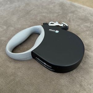 Large retractable leach